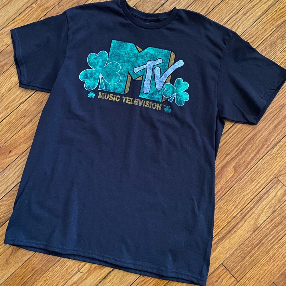 MTV T-shirt